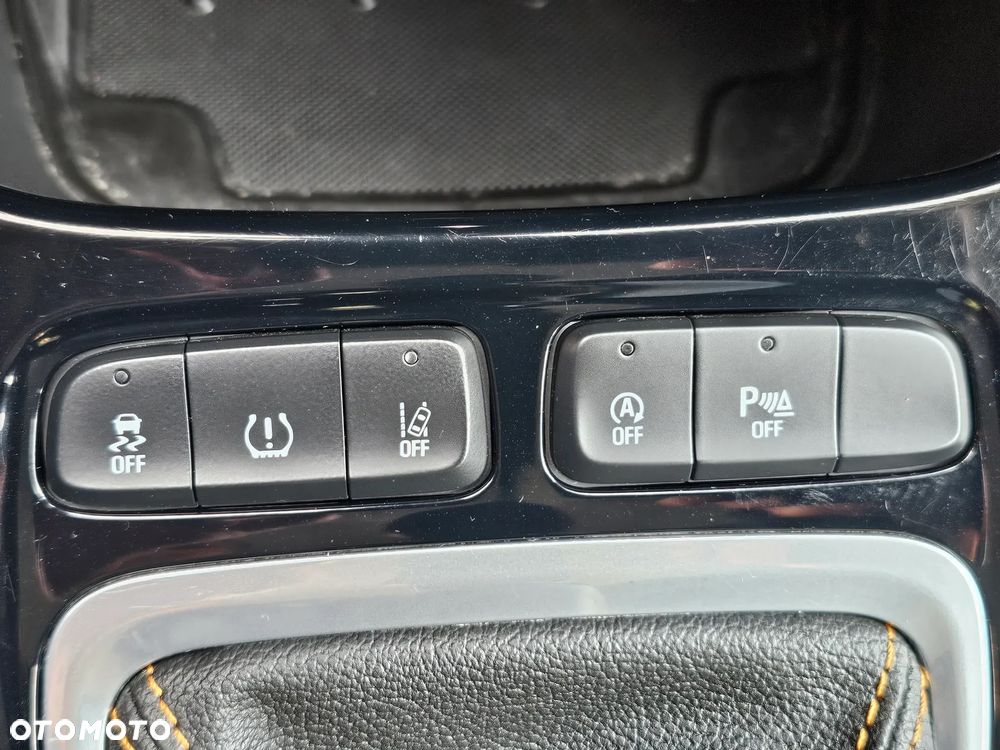 Opel Crossland X 1.2 Start/Stop Innovation - 26