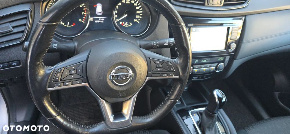 Nissan Qashqai 1.3 DIG-T DCT TEKNA+ - 9