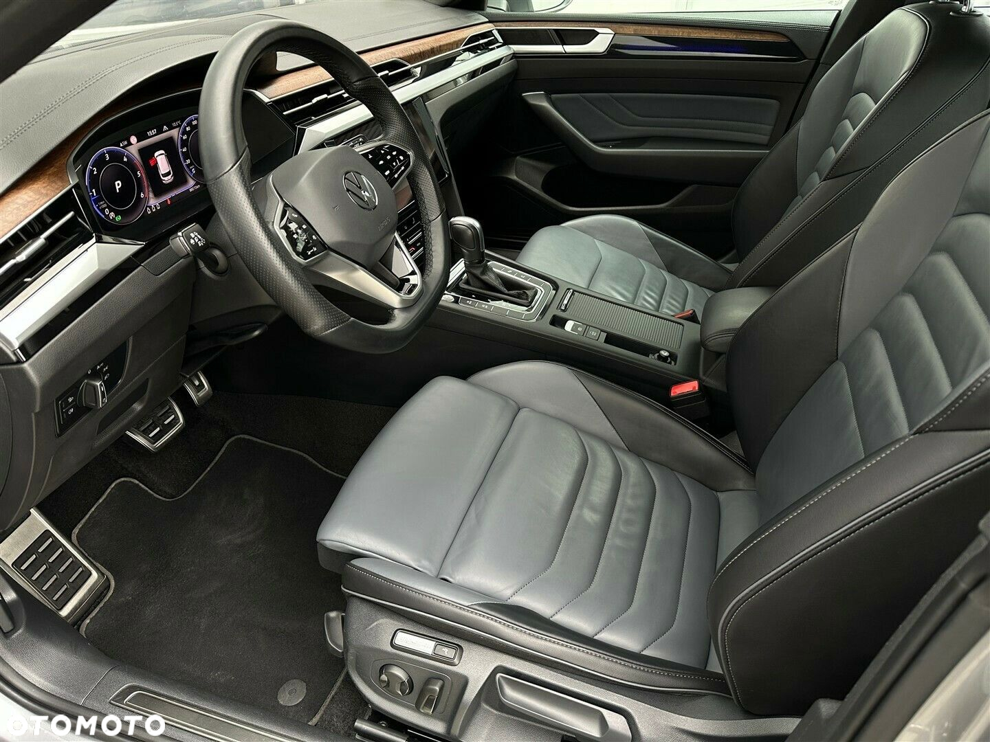 Volkswagen Arteon 2.0 TDI Elegance DSG - 9