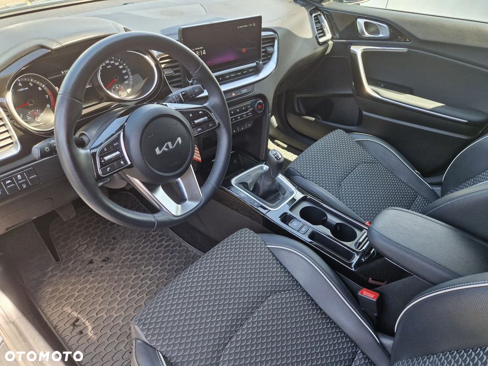 Kia Ceed 1.5 T-GDI L - 10