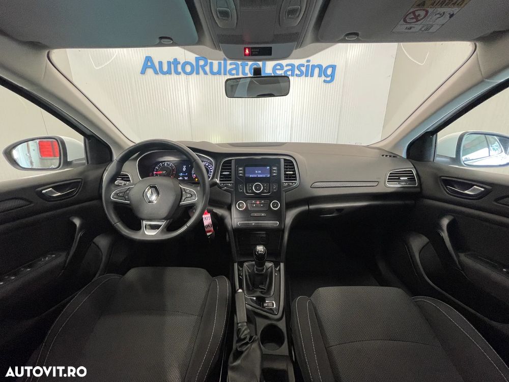 Renault Megane TCe GPF Zen - 8