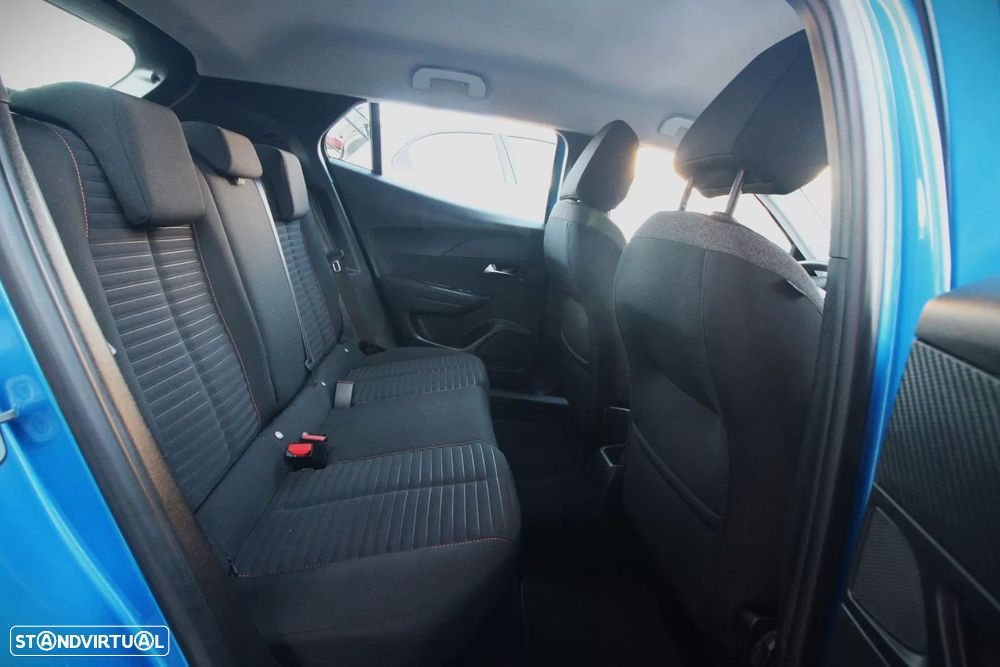 Peugeot 2008 1.2 PureTech Active Pack - 29