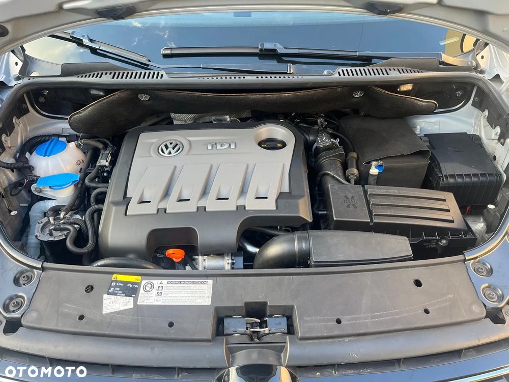 Volkswagen Touran 1.6 TDI DPF MATCH - 25