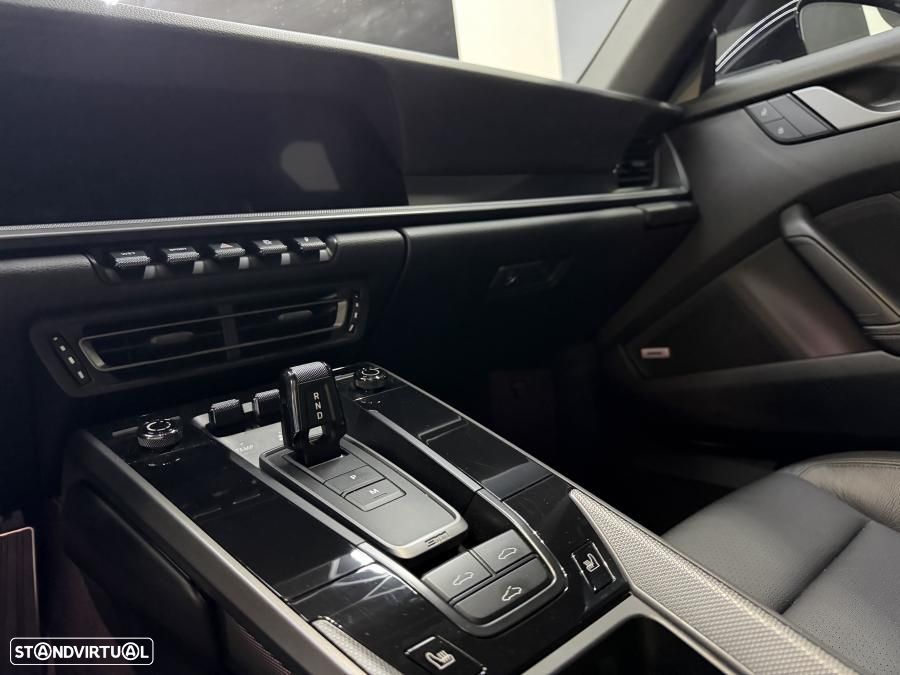 Porsche 911 (992) Carrera PDK - 17