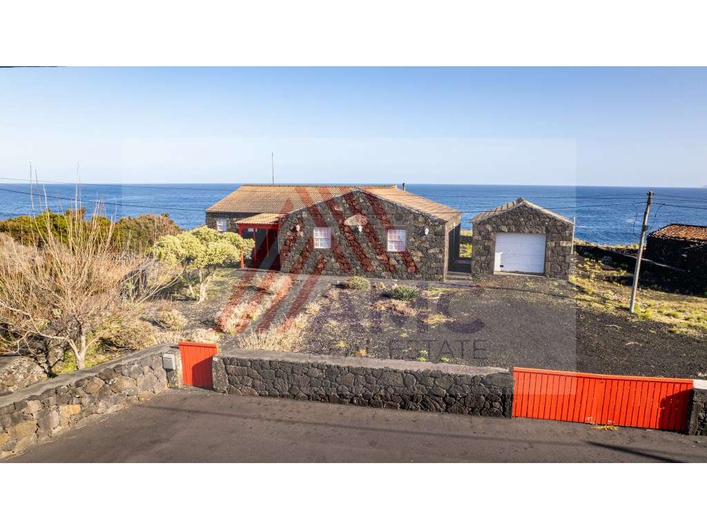 VENDE-SE EXCELENTE MORADIA T3 NO CACHORRO, MADALENA DO PICO - Grande imagem: 2/28