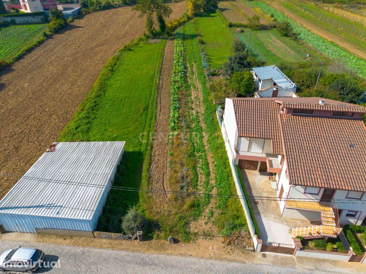 Terreno com capacidade construtiva em S.Pedro da cova!! - Grande imagem: 2/12