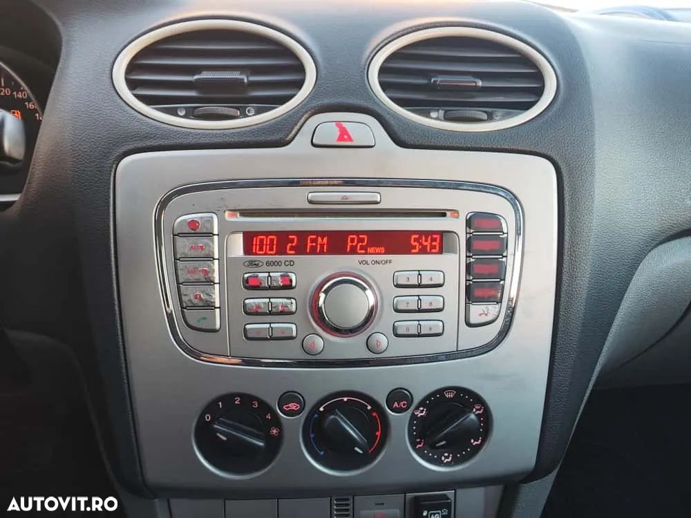 Ford Focus 1.6 Ti-VCT Trend - 18