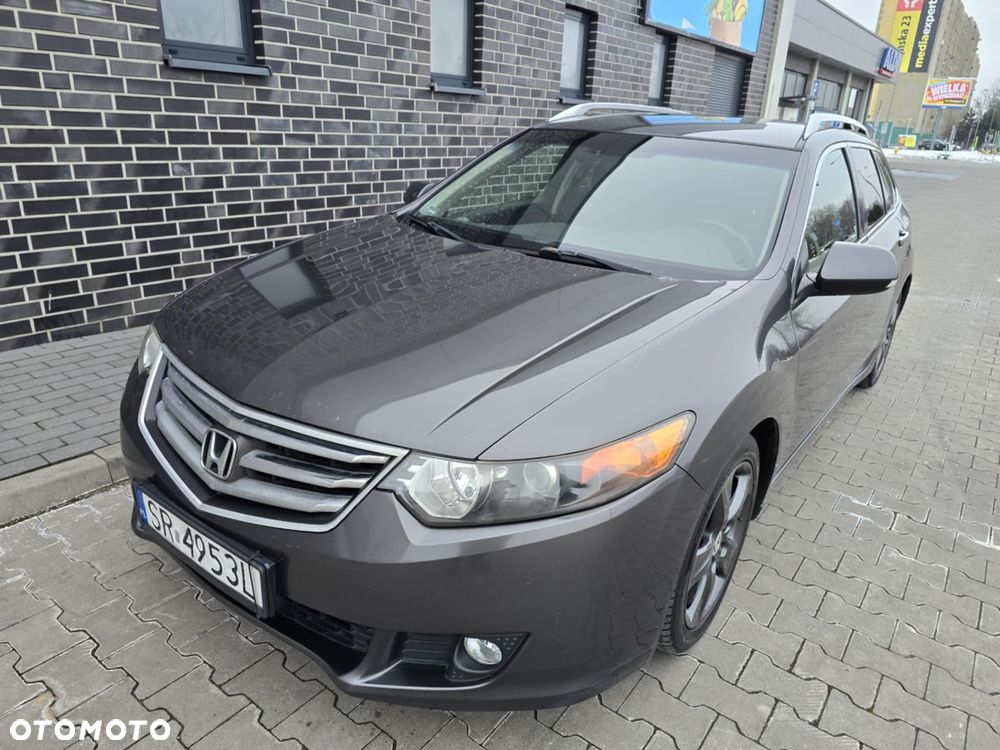 Honda Accord 2.0 Executive - 40