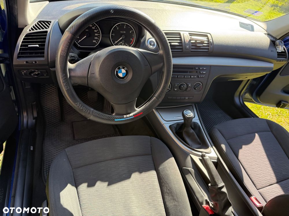 BMW Seria 1 118d - 5