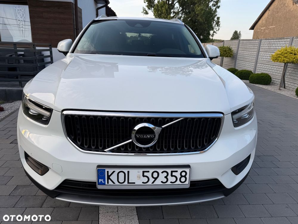 Volvo XC 40 T3 Momentum - 9