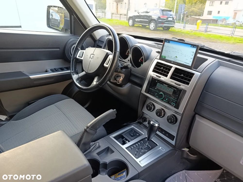 Dodge Nitro 3.7 V6 SLT 4WD - 22