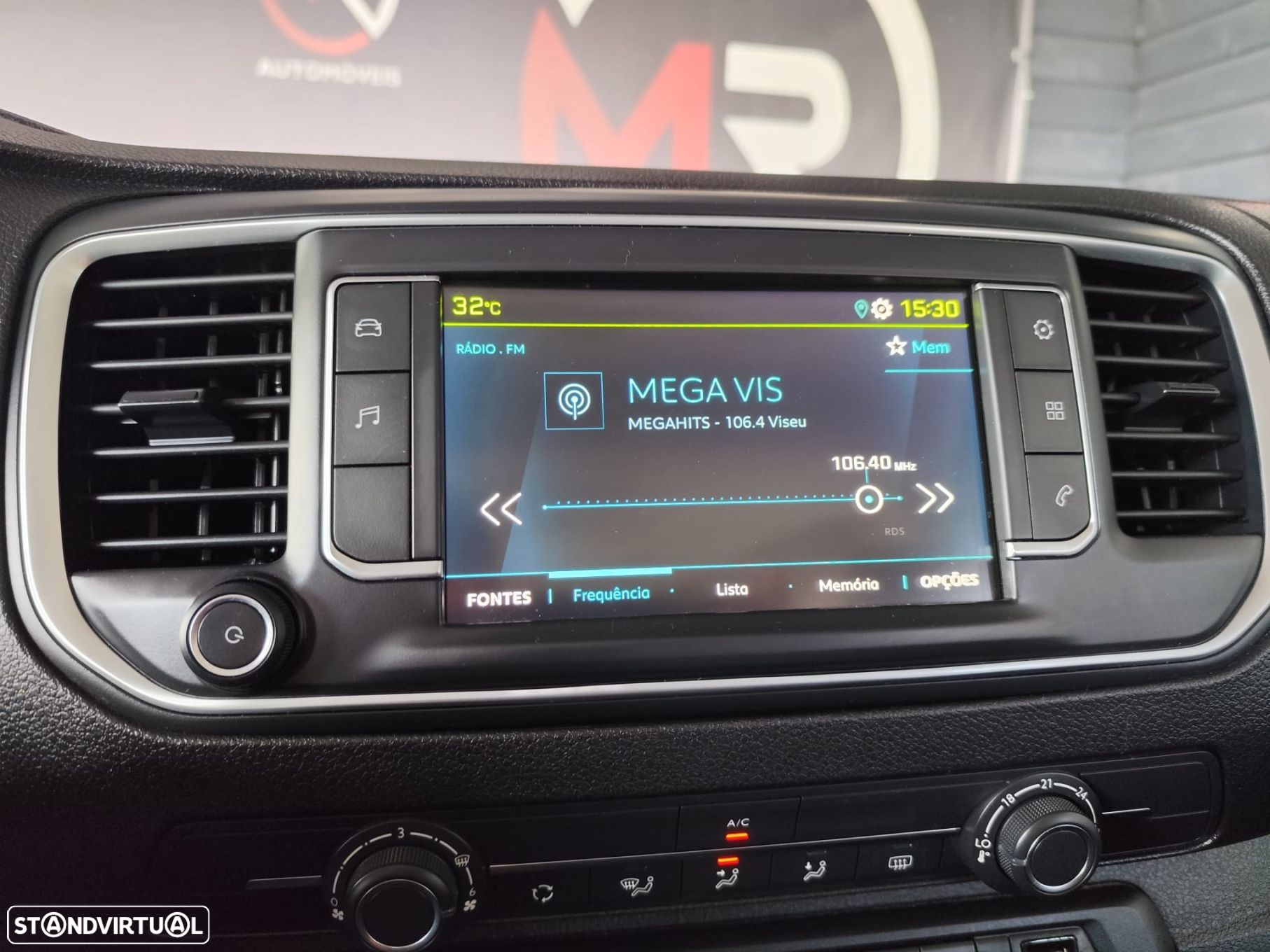 Peugeot e-Expert 50 kWh Standard - 17