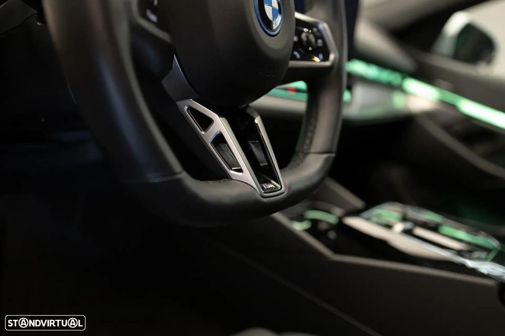 BMW 530 e Pack Desportivo M - 10