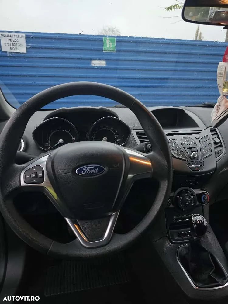 Ford Fiesta - 18