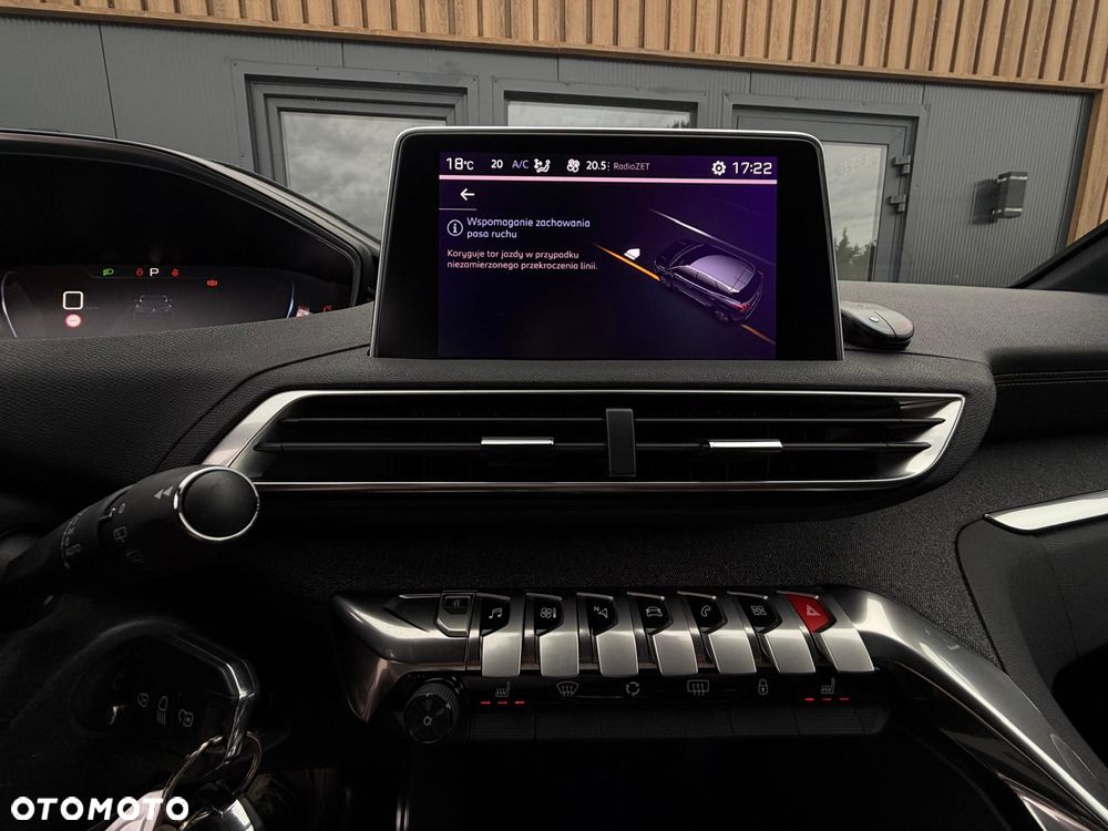 Peugeot 3008 1.6 PureTech GPF GT Line S&S EAT8 - 35