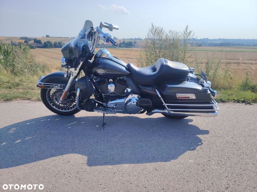 Harley-Davidson FLHTCU Ultra - 5