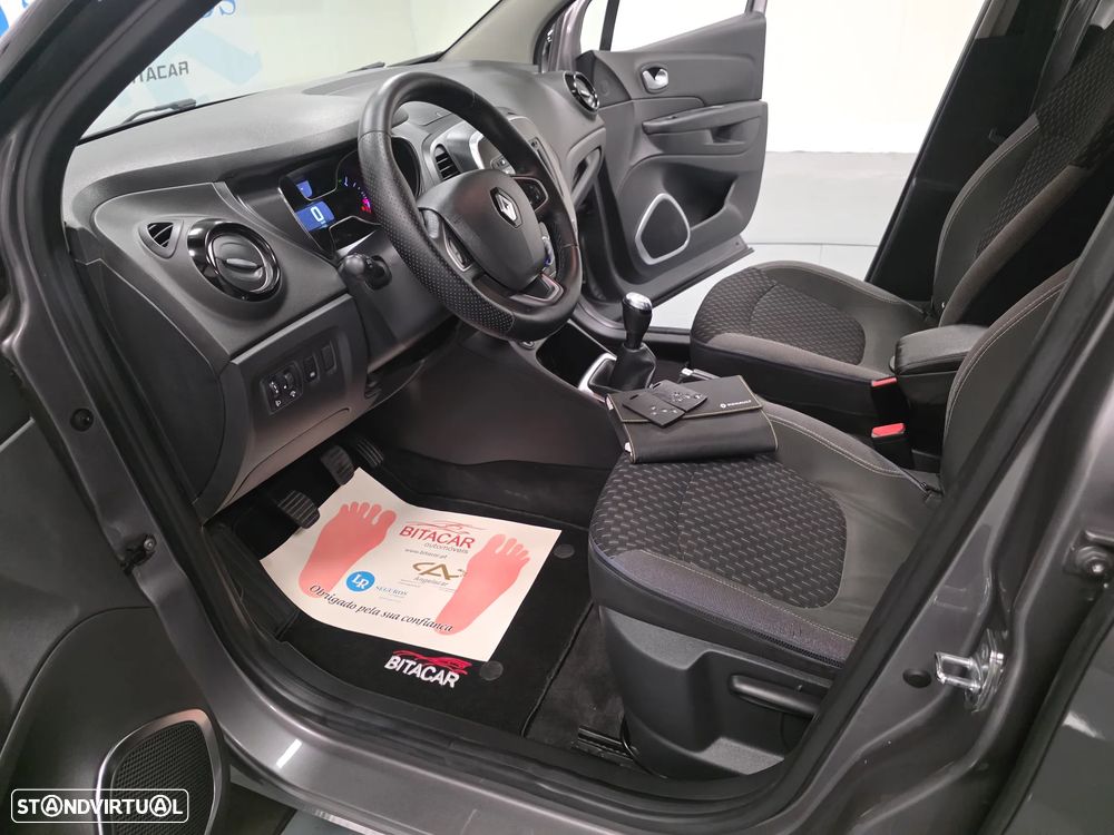 Renault Captur 1.5 dCi Exclusive - 41