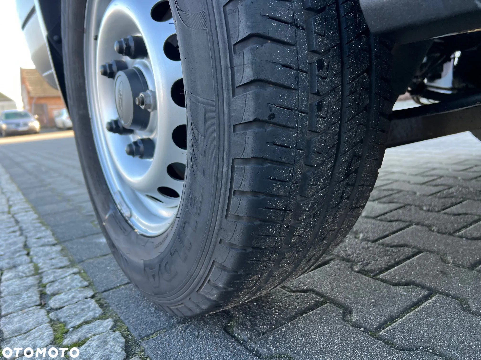 Ford Transit L2H2 Furgon Blaszak Lift Salon PL, Jeden Właściciel - 17