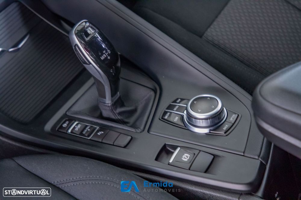 BMW X1 16 d sDrive Auto - 34