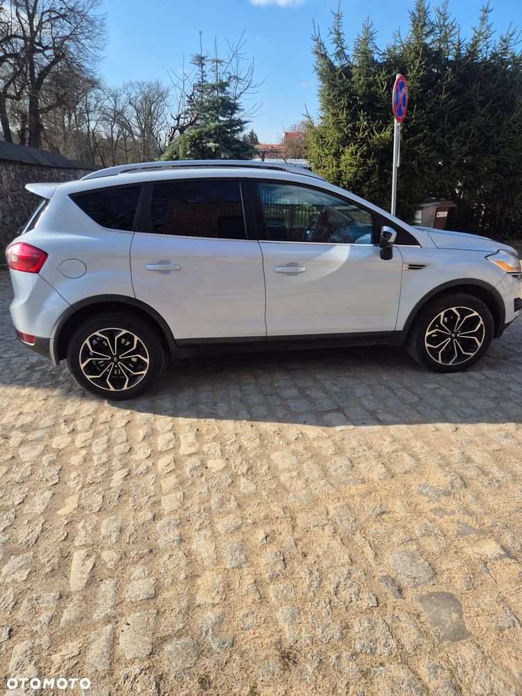 Ford Kuga 2.0 TDCi Individual MPS6 - 2