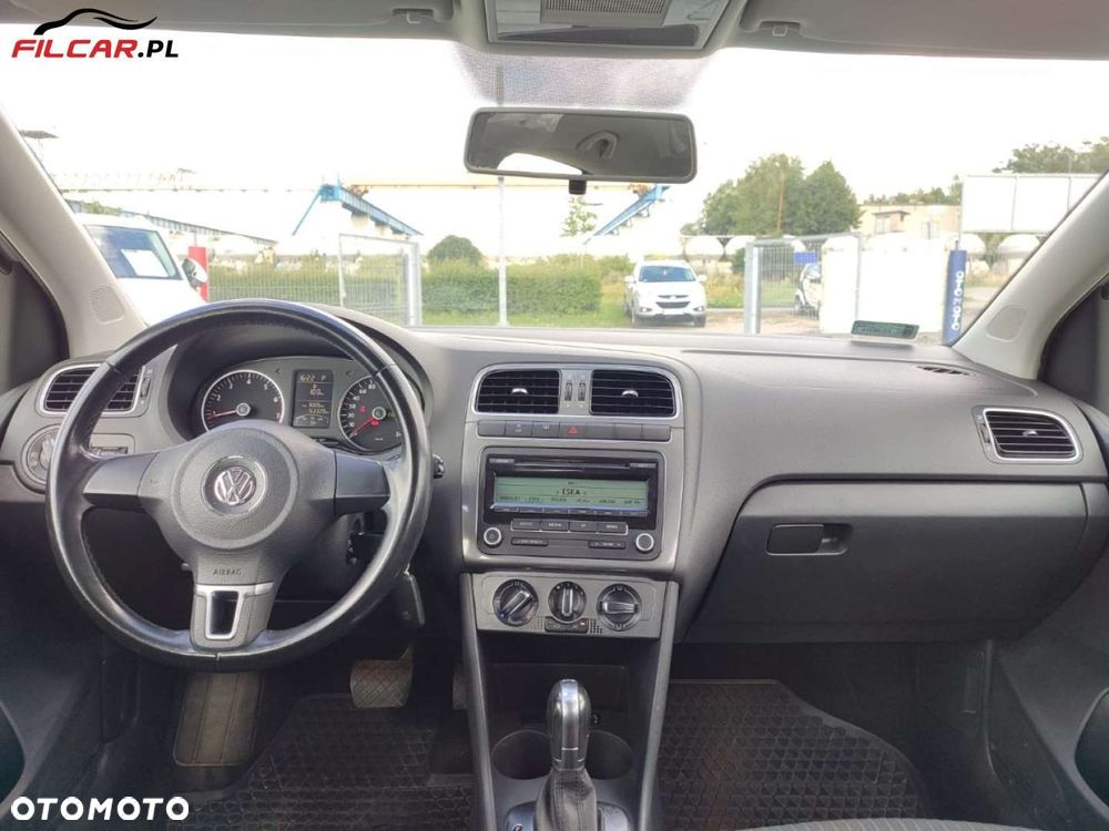 Volkswagen Polo - 9