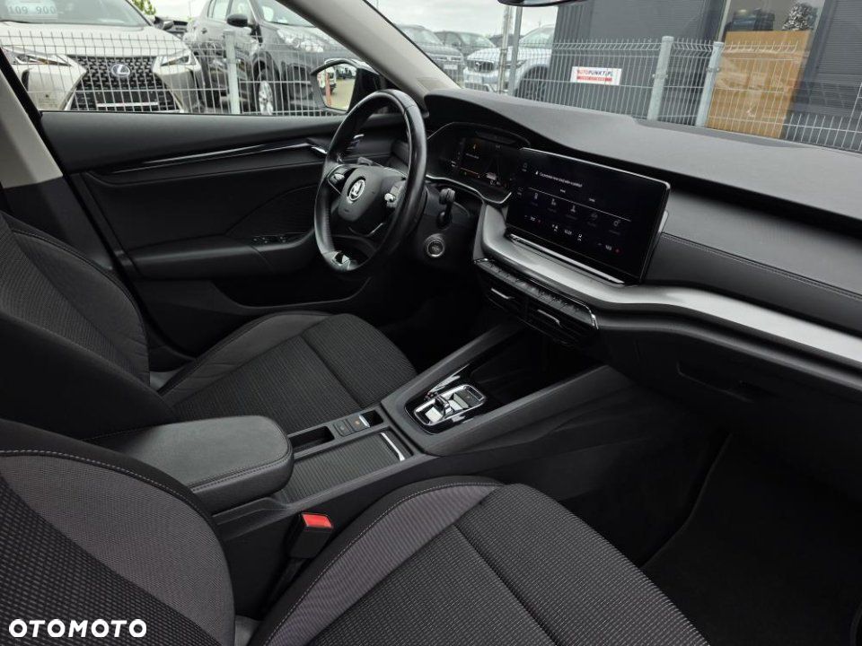 Skoda Octavia - 10