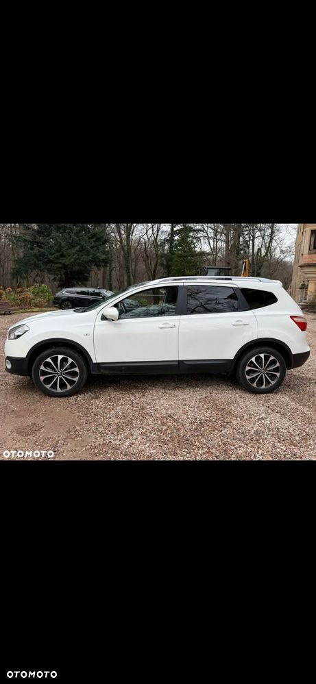 Nissan Qashqai+2