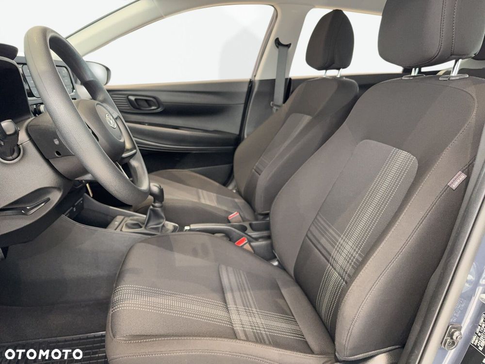 Hyundai i20 - 10