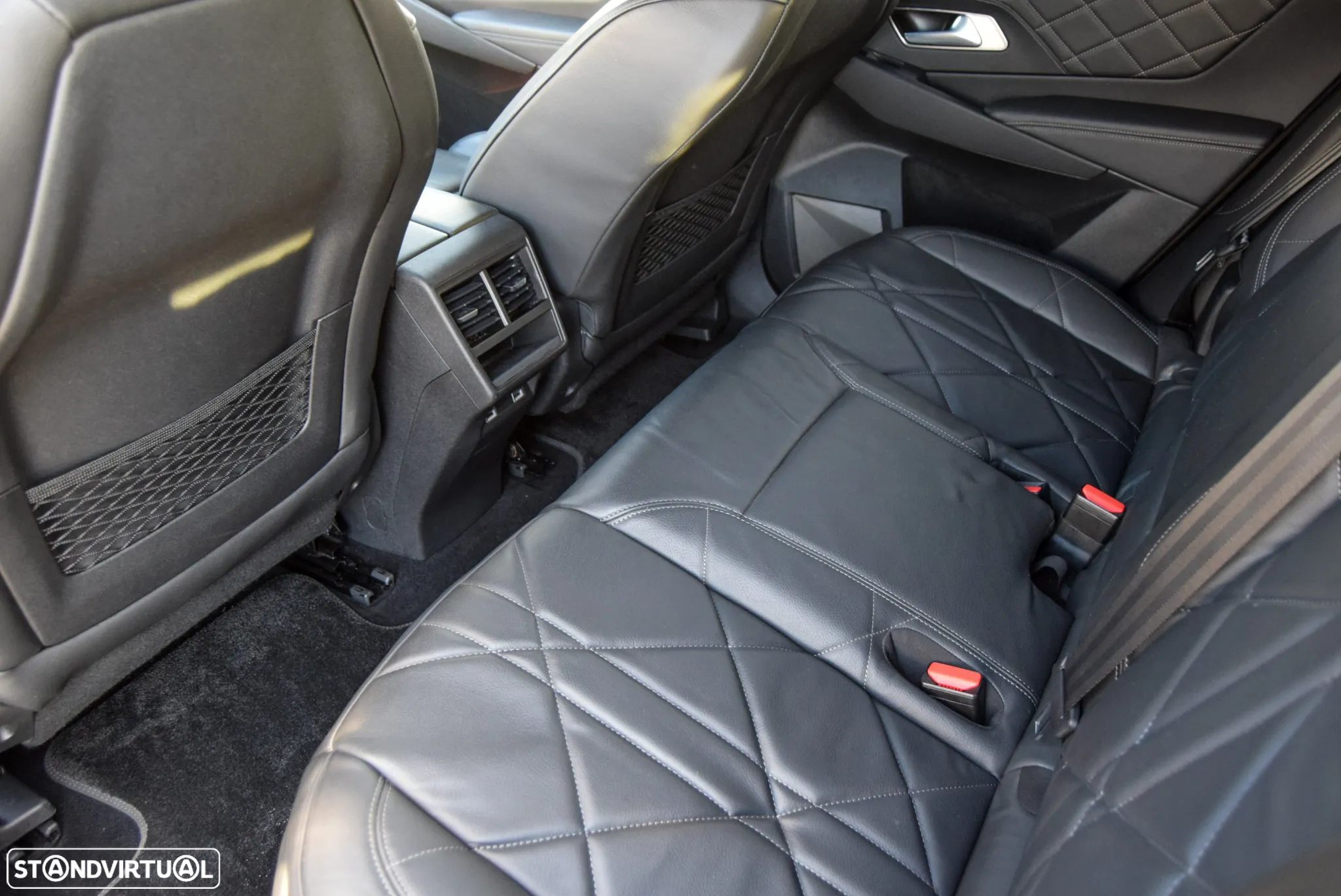 DS DS7 Crossback E-Tense SE Ligne Noire EAT8 - 13