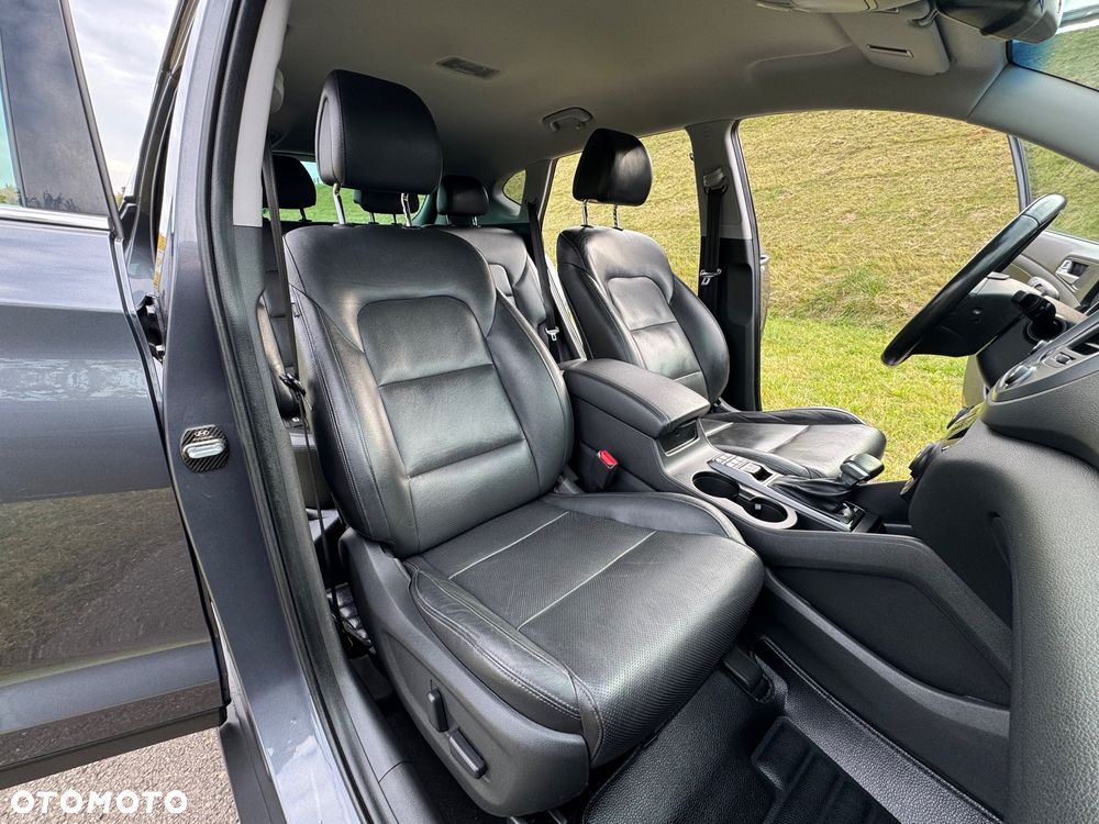 Hyundai Tucson 2.0 CRDI 4WD Automatik Premium - 25