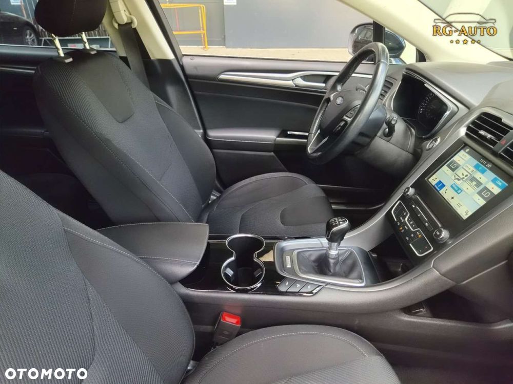 Ford Mondeo - 24