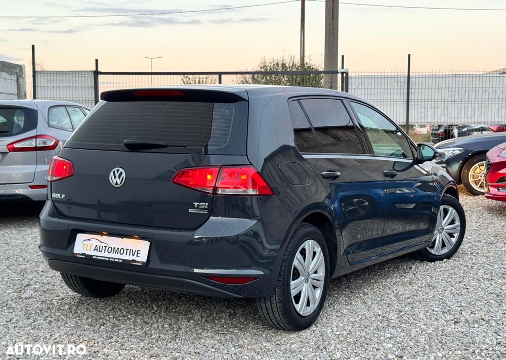 Volkswagen Golf 1.2 TSI BlueMotion Technology Comfortline - 4