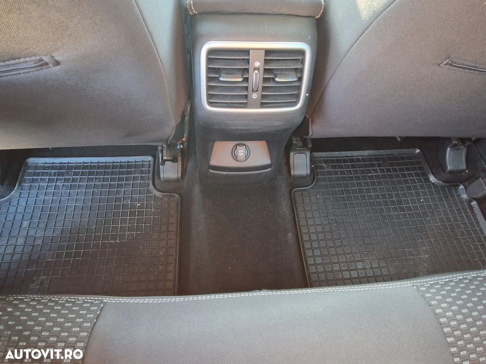 Kia Sportage 1.6 T-GDI 7DCT 4x4 Classic - 18