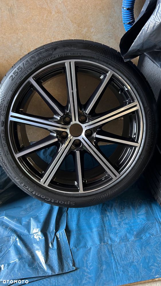 Zestaw Felg Audi RS r20 ( do Q5 , A6 , A7 ) - 2