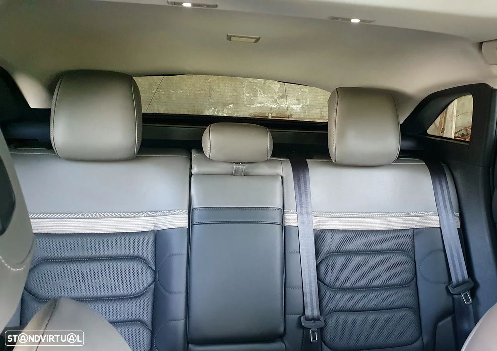 Citroën C5 X 1.6 Hybrid Shine Pack e-EAT8 - 17