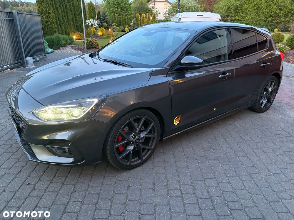 Ford Focus 2.3 EcoBoost ST - 9