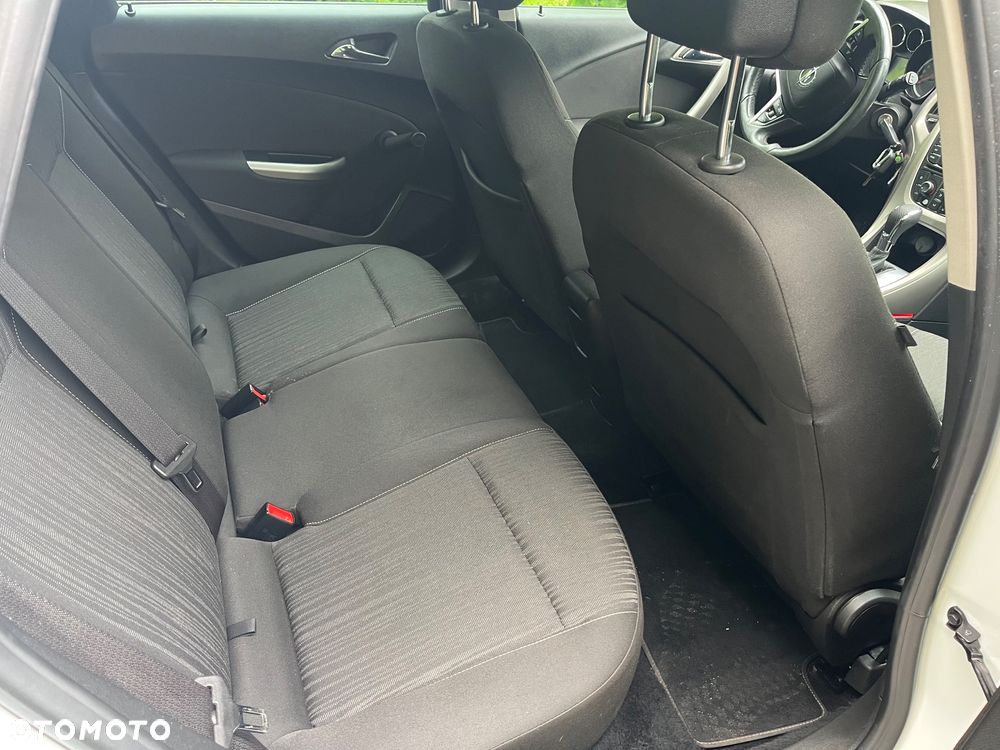 Opel Astra 1.4 Turbo Automatik Color Edition - 9