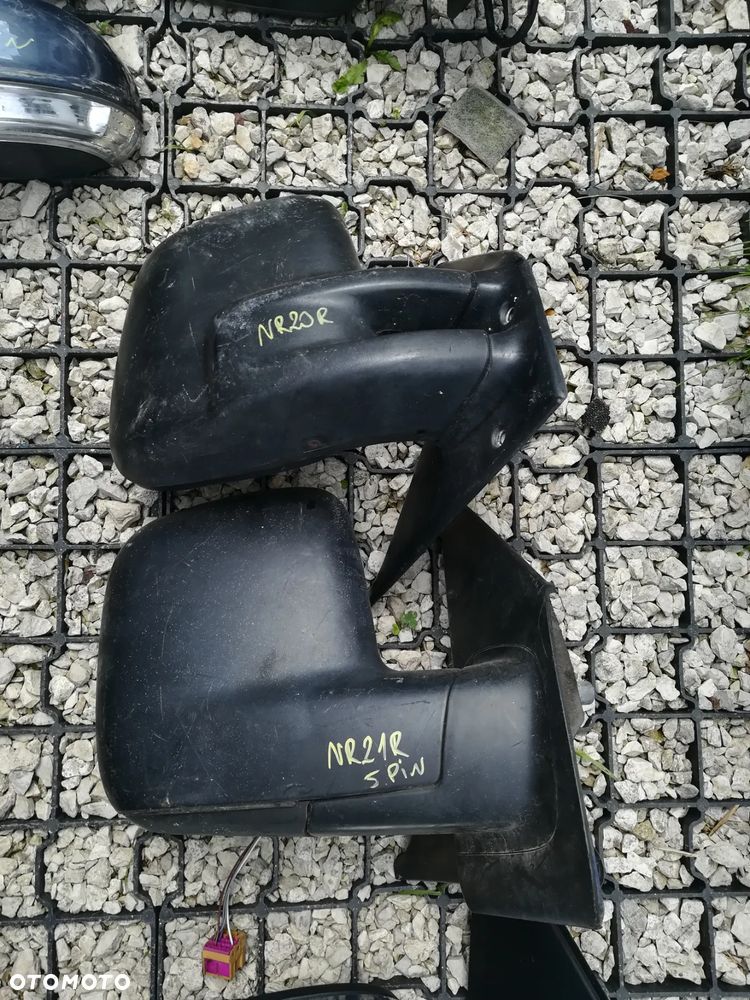 VW LUSTERKA LEWE PRAWE VOLKSWAGEN LUSTERKO - 26