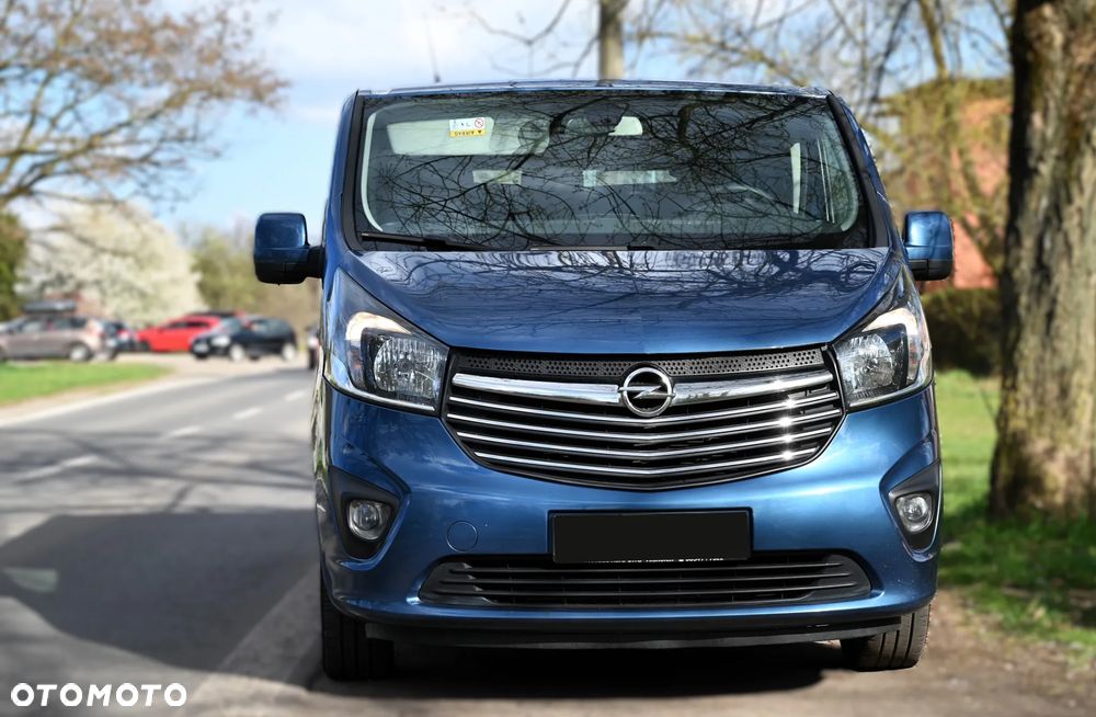 Opel Vivaro - 9
