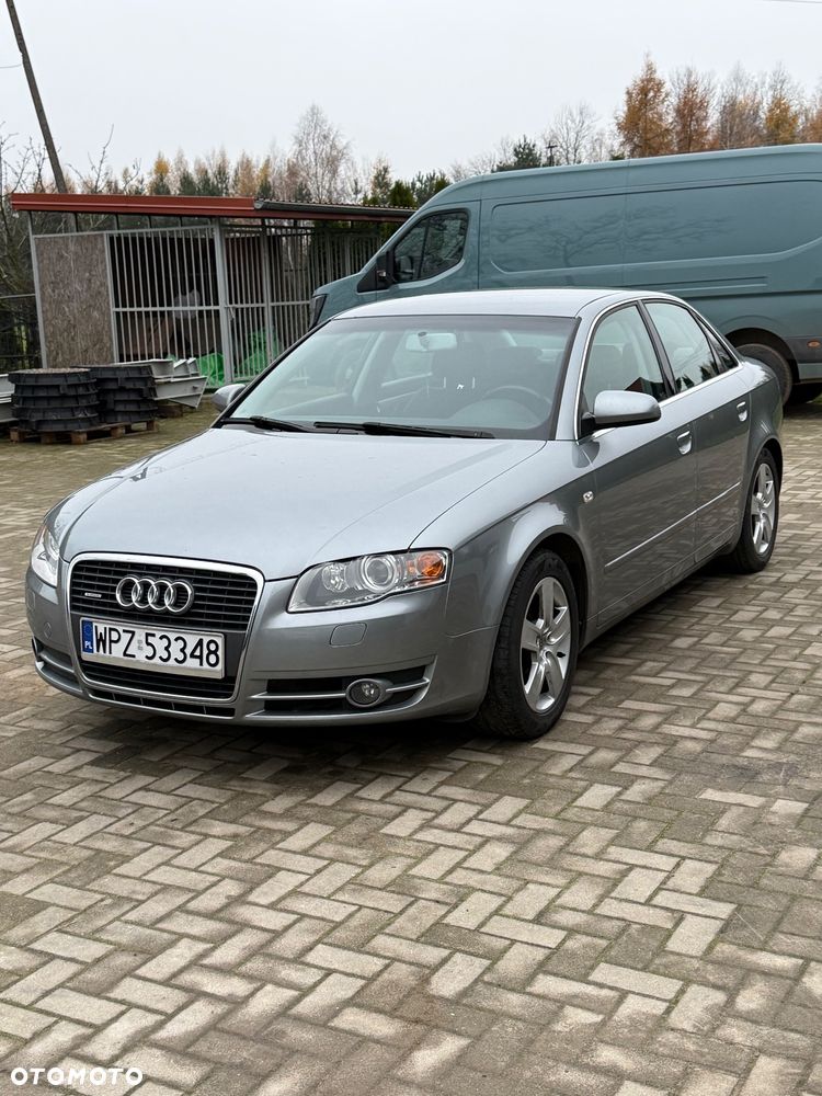 Audi A4 Limousine 1.8T Quattro - 2