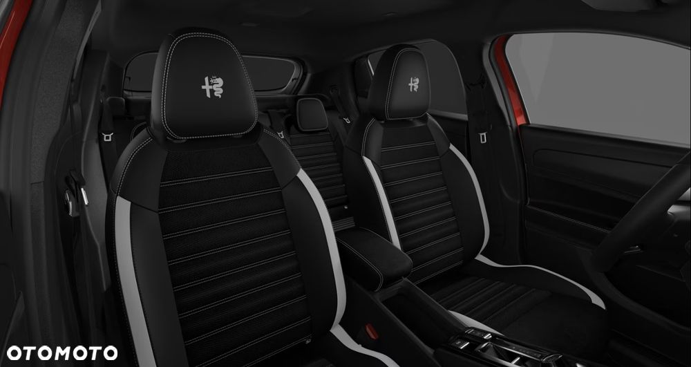 Alfa Romeo Junior 1.2 mHEV Sport Speciale Q4 eDCT - 3