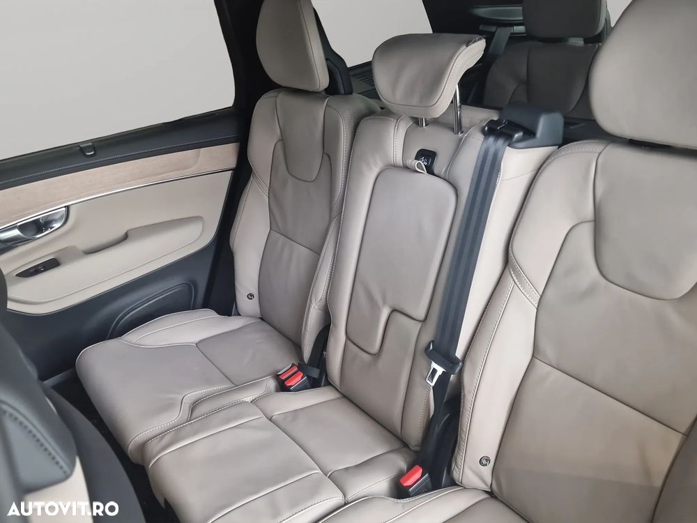 Volvo XC 90 - 14