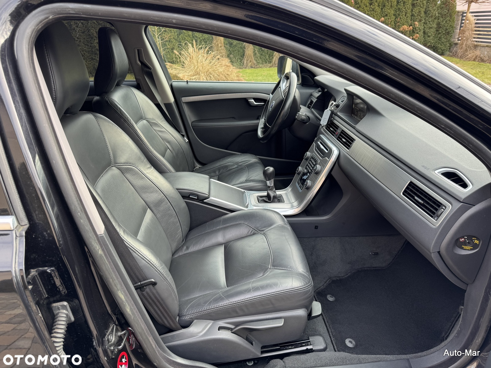 Volvo XC 70 D4 Momentum - 35