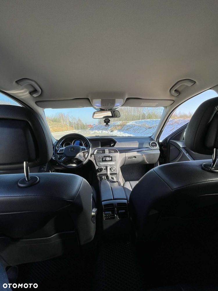 Mercedes-Benz Klasa C 200 d 7G-TRONIC - 15