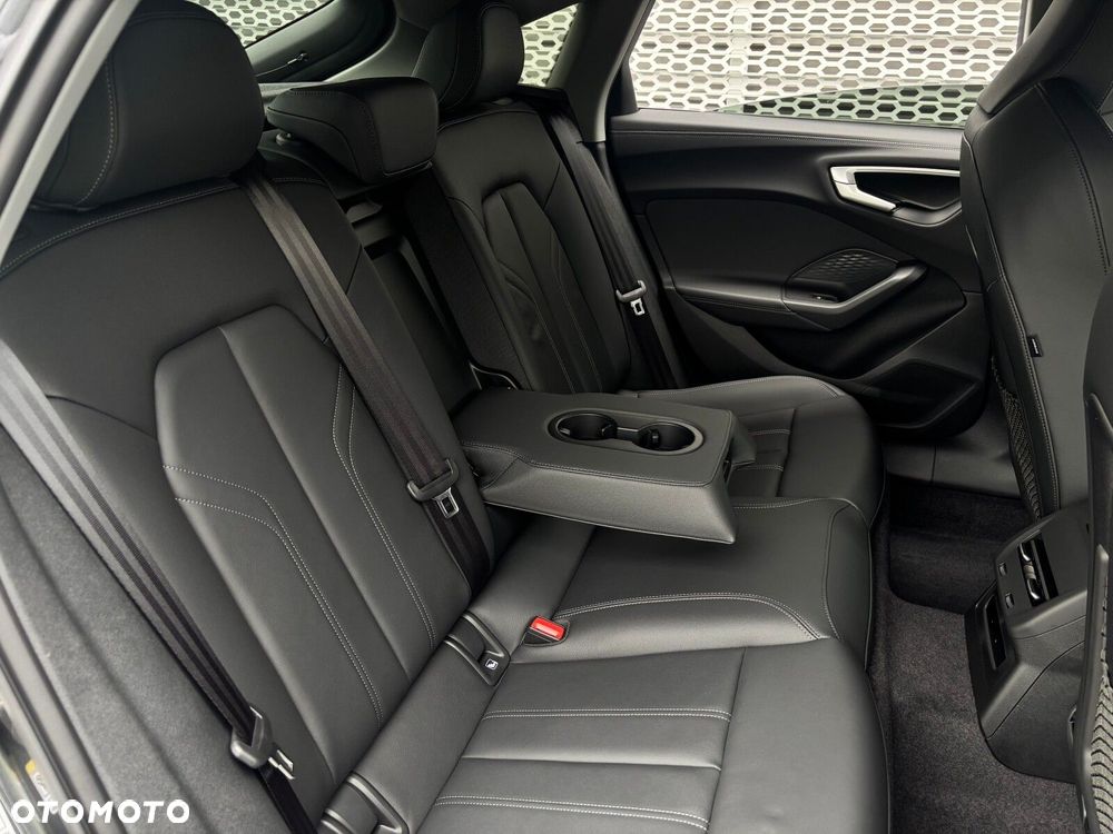 Audi A5 Limousine - 16