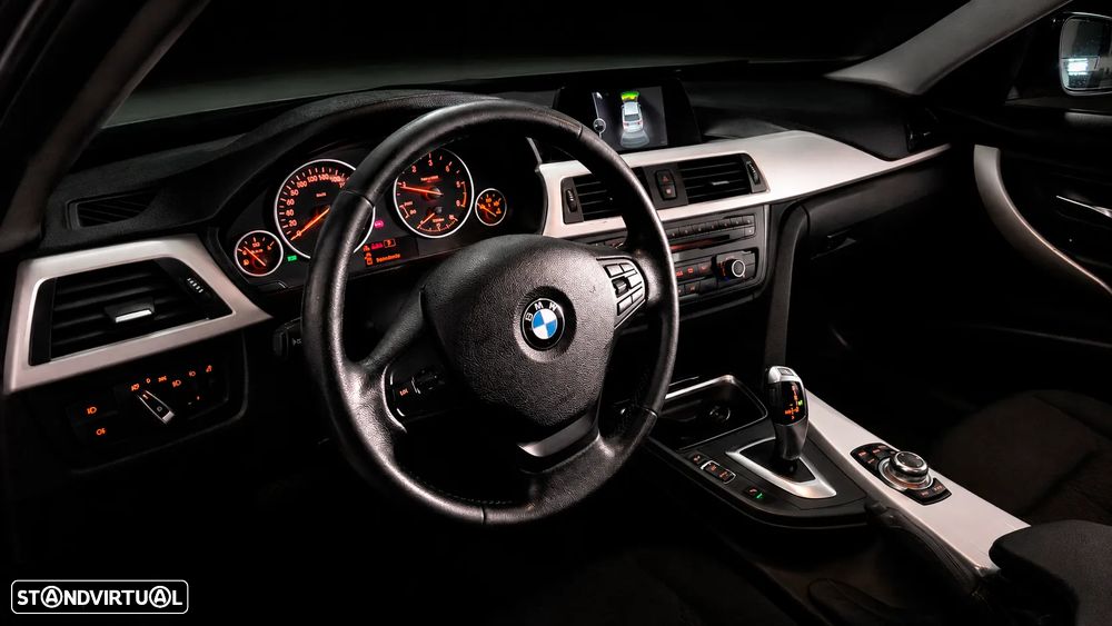 BMW 320 - 5