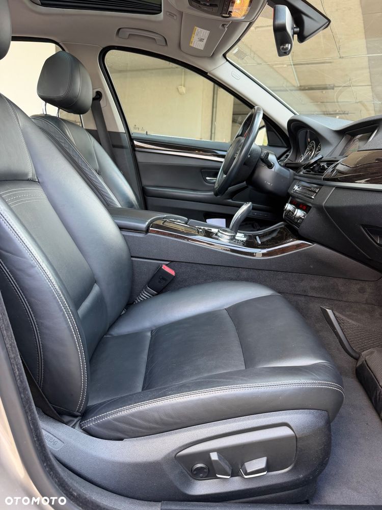 BMW Seria 5 - 23