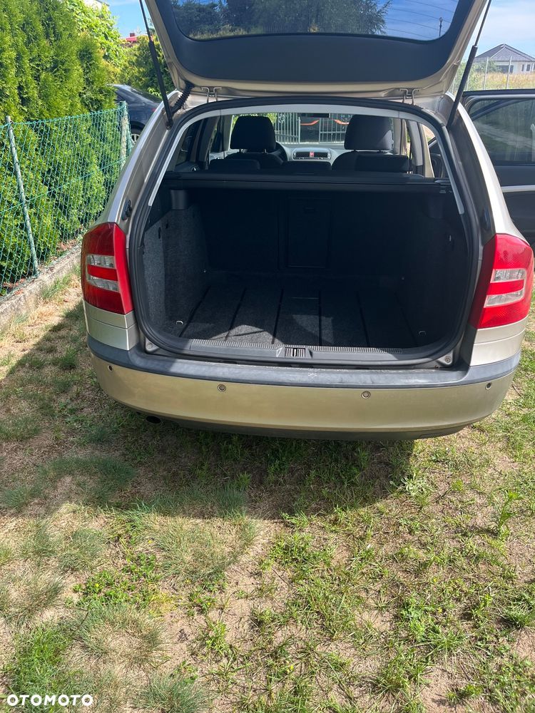 Skoda Octavia 1.6 Classic - 7