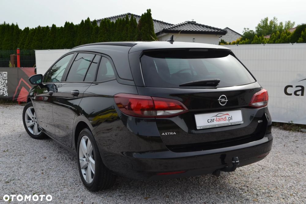 Opel Astra 1.6 CDTI Elite - 11