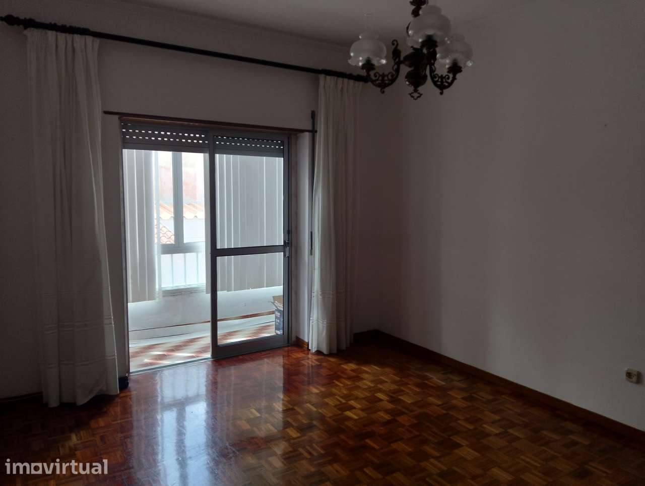Apartamento T1 para arrendar na Malveira - Grande imagem: 3/9